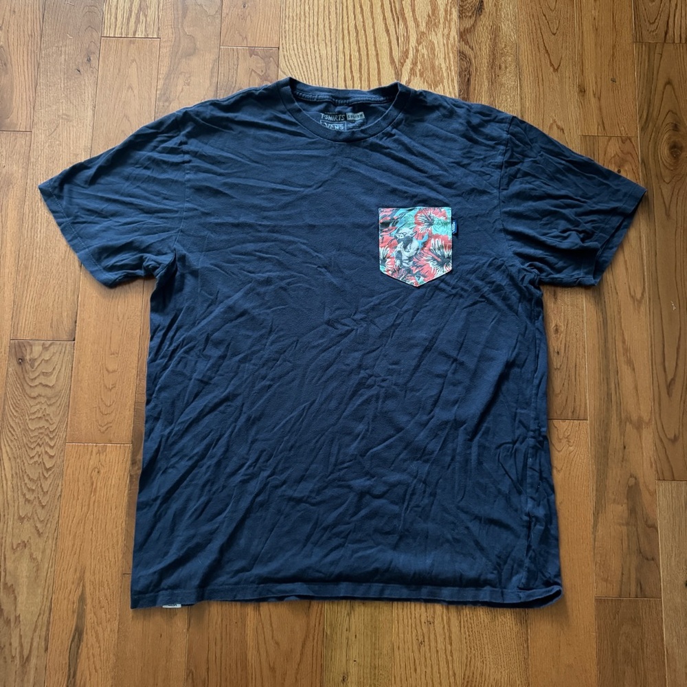 Vans Star Wars Blue and Red Short Sleeve Tee Size XL